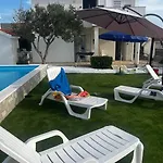 Appartement Family-friendly With Swimming Pool Povljana, Pag - 24948
