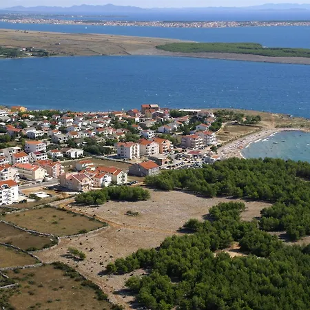 Lejlighed Family-friendly With Swimming Pool Povljana, Pag - 24948
