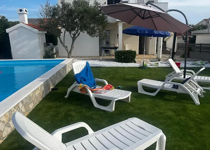 شقة Family-friendly With Swimming Pool Povljana, Pag - 24948