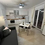 Apartment Family-friendly With Swimming Pool Povljana, Pag - 24948 *