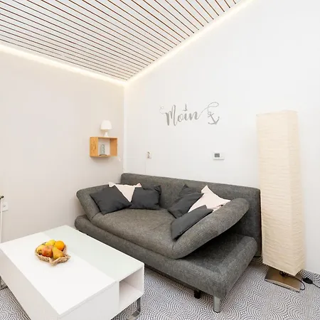 Family-friendly With Swimming Pool Povljana, Pag - 24948 *