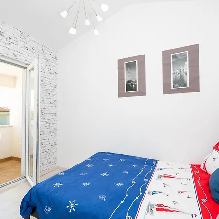 Family-friendly With Swimming Pool Povljana, Pag - 24948 * Povljana