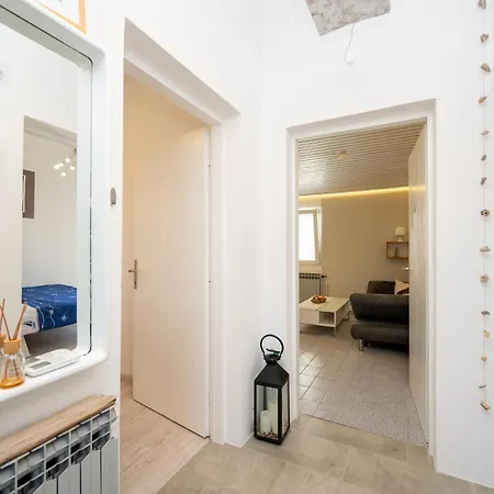 Family-friendly With Swimming Pool Povljana, Pag - 24948 Appartamento Povljana