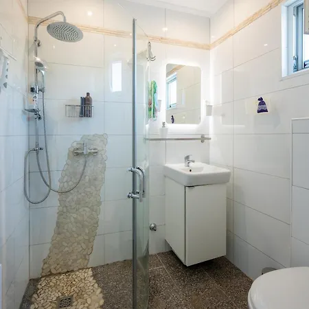 Appartamento Family-friendly With Swimming Pool Povljana, Pag - 24948 Povljana