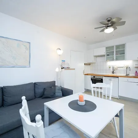 Family-friendly With Swimming Pool Povljana, Pag - 24948 * Povljana