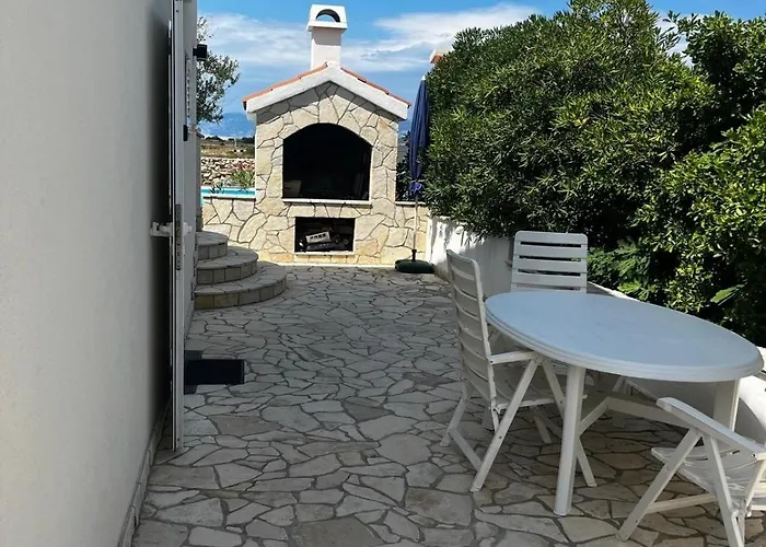 Family-friendly With Swimming Pool Povljana, Pag - 24948 Апартаменты