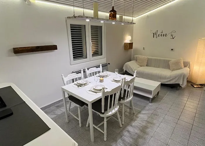 Family-friendly With Swimming Pool Povljana, Pag - 24948