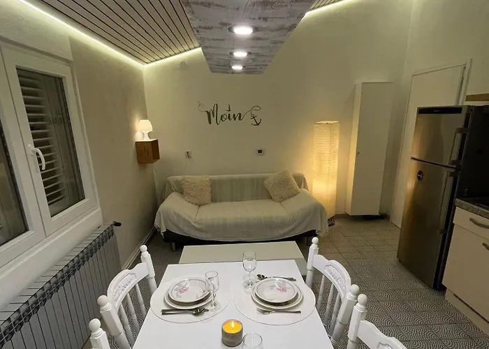 Daire Family-friendly With Swimming Pool Povljana, Pag - 24948 Povljana